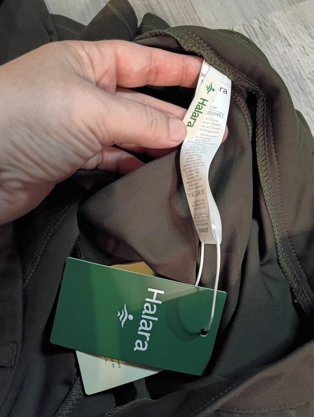 Halara Pants - Picture 6 of 6